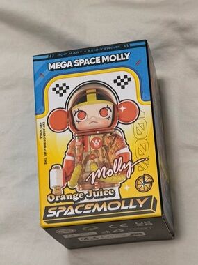 Pop Mart Mega Space Molly Orange Juice Collectible Figure - Orange